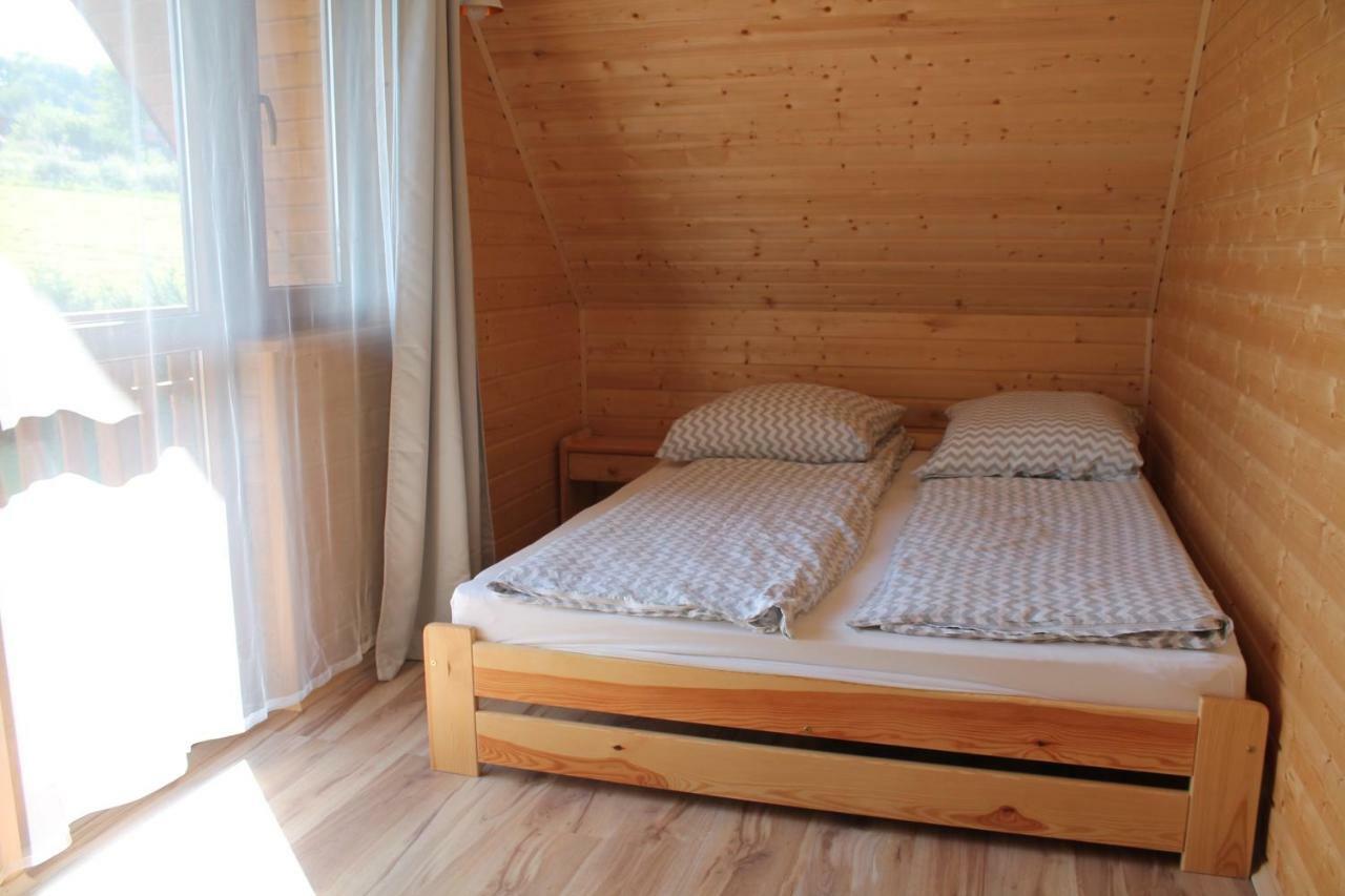 Caloroczne Domki Nad Zatoka Polańczyk 外观 照片