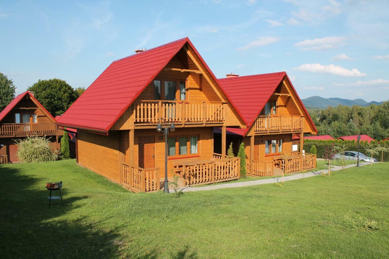 Caloroczne Domki Nad Zatoka Polańczyk 外观 照片